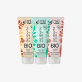 Trio de gels douche BIO avec argan, aloe vera et karité, pour une peau douce et des cheveux brillants.